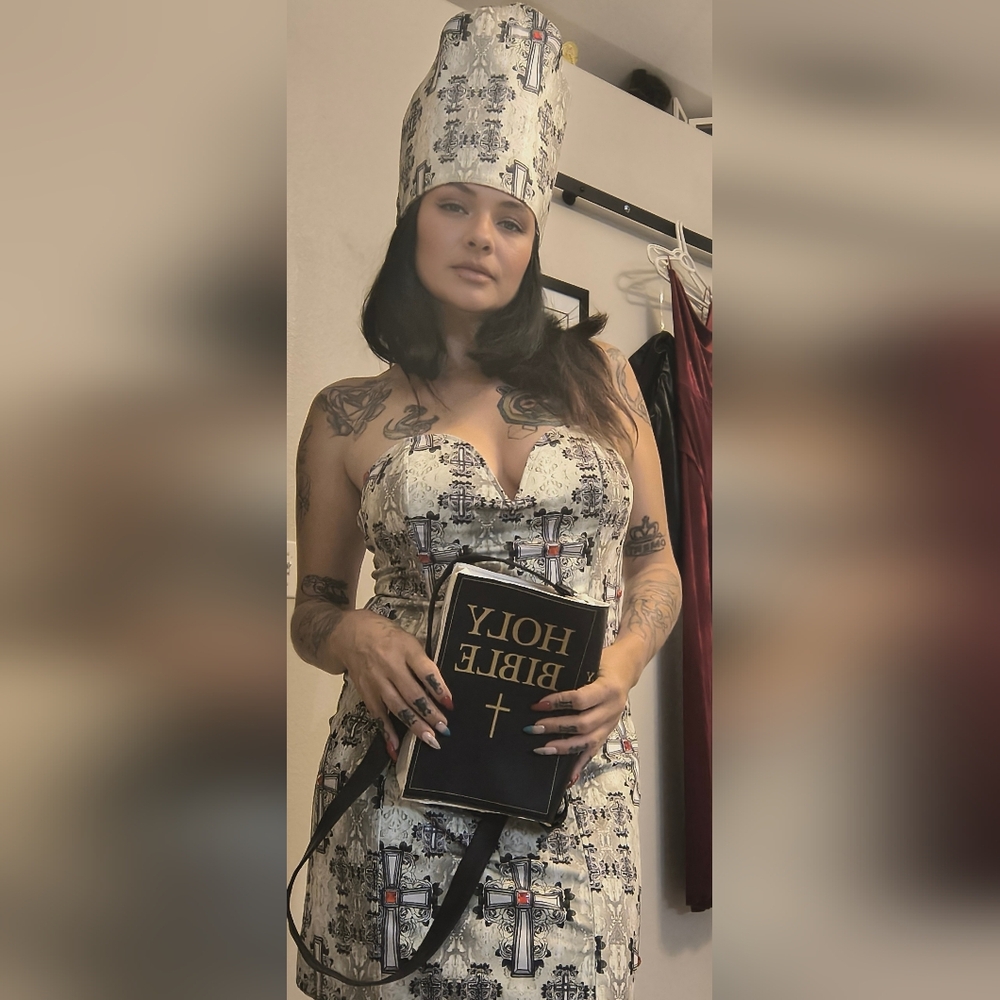Dolls Kills Priest Halloween Costume For Women